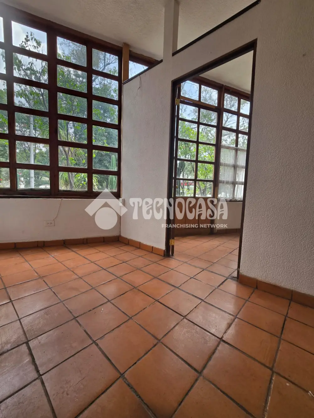 Local Comercial en del Carmen — foto 3