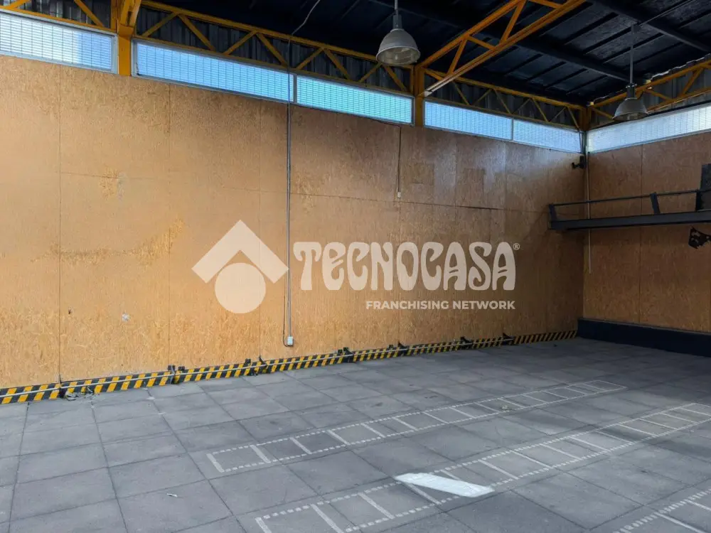 Bodega en Bosques de Tarango — foto 5