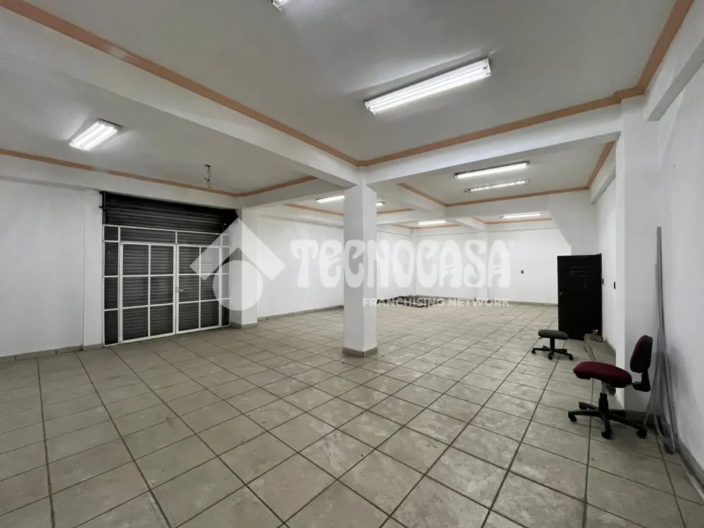 Local Comercial en Santa Ana Poniente — foto 2