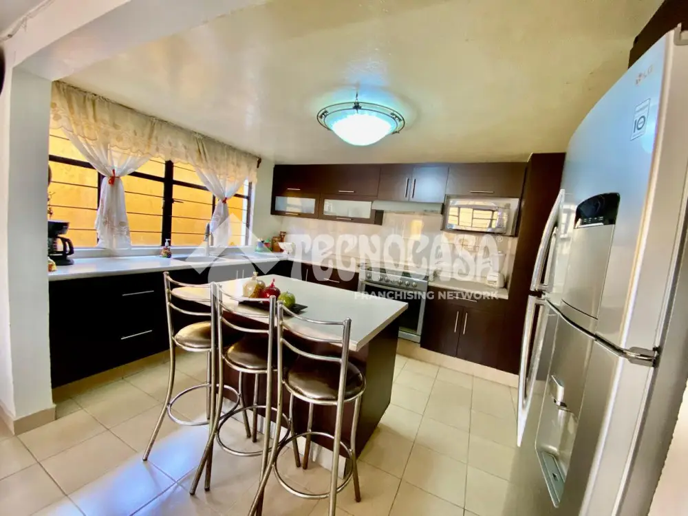 Casa en Miguel Hidalgo 4a Seccion — foto 6