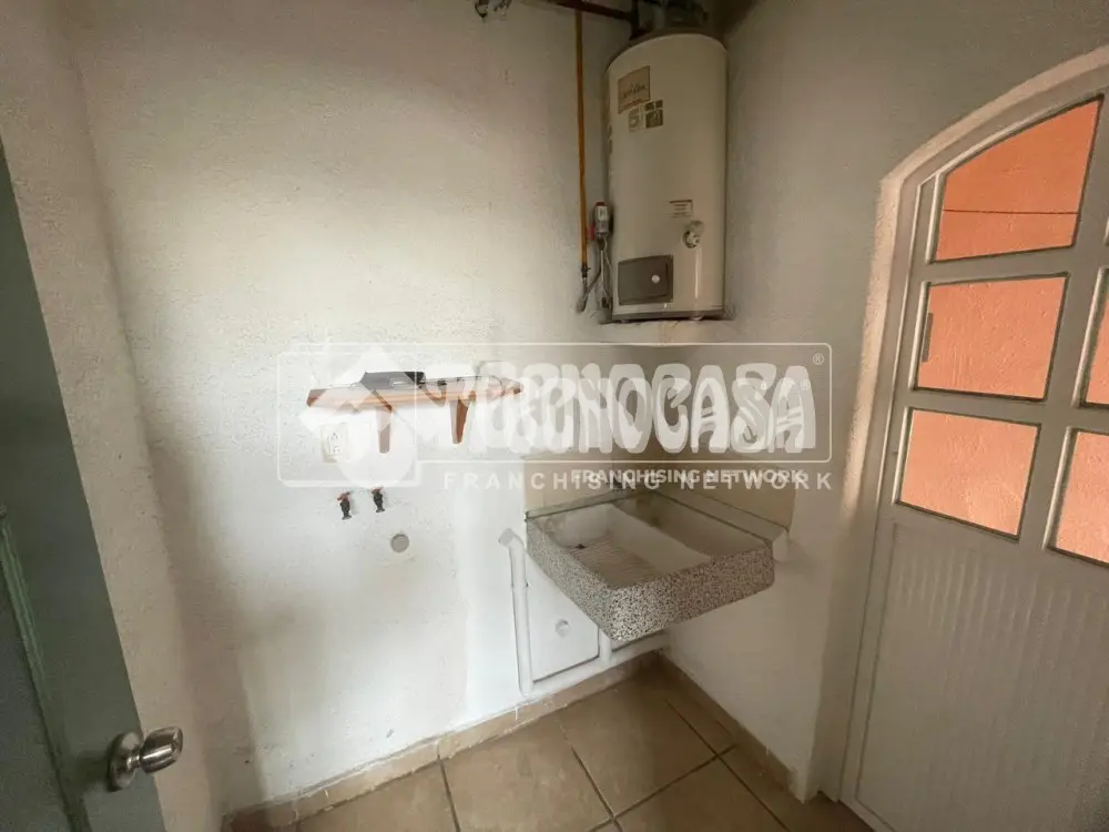 Casa en Tablas de San Lorenzo — foto 9