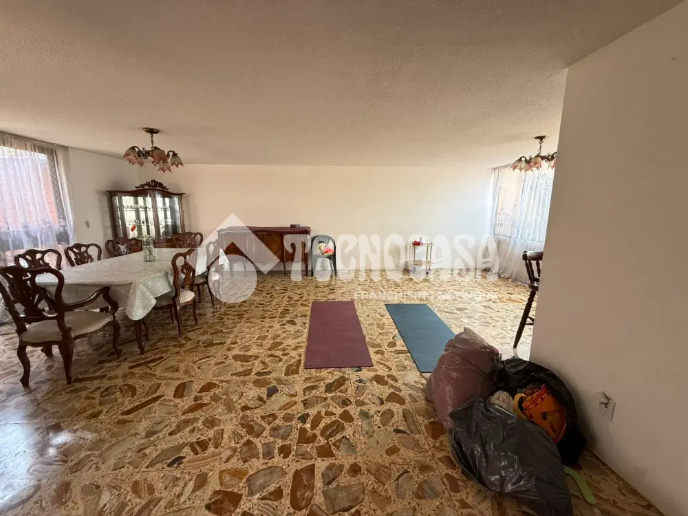 Casa en Lomas de Tarango — foto 2