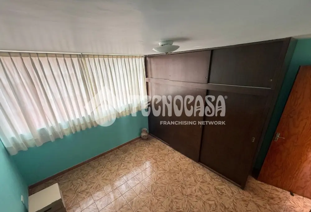 Casa en Sector Popular — foto 5