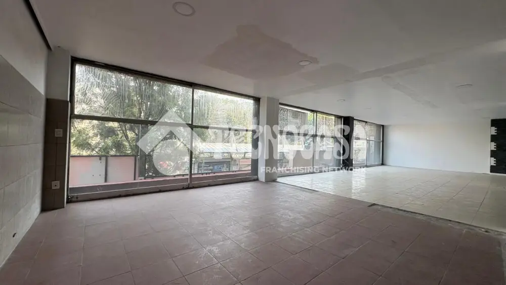 Local Comercial en Hipodromo — foto 7