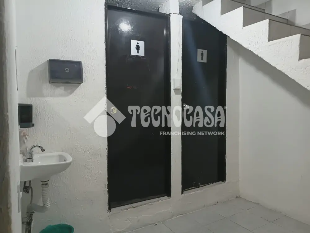 Local Comercial en Torres de Potrero — foto 8
