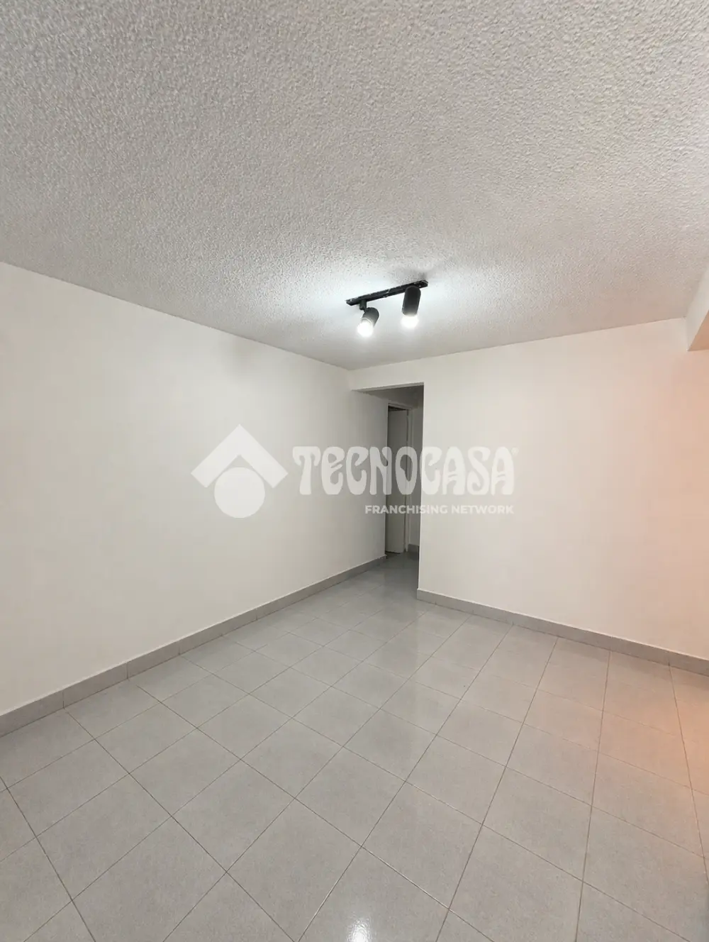 Local Comercial en Culhuacan Ctm Seccion Piloto — foto 7