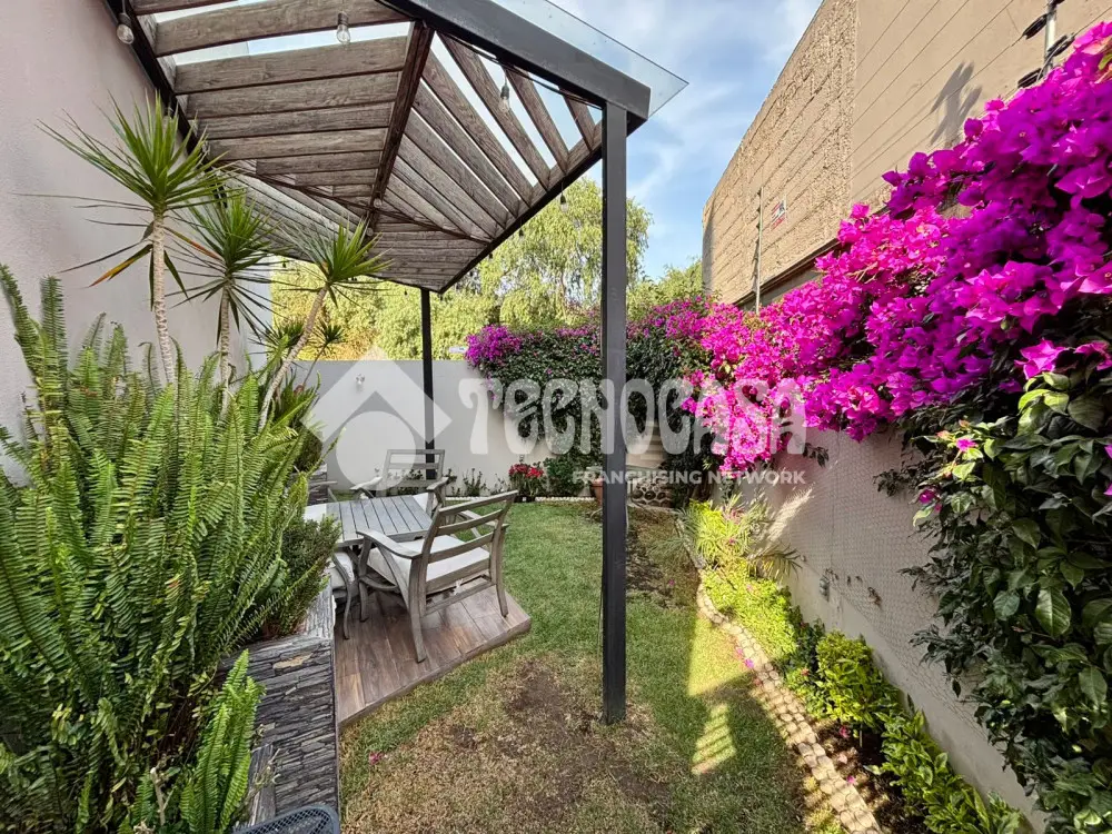 Casa en Fuentes de Satelite — foto 8