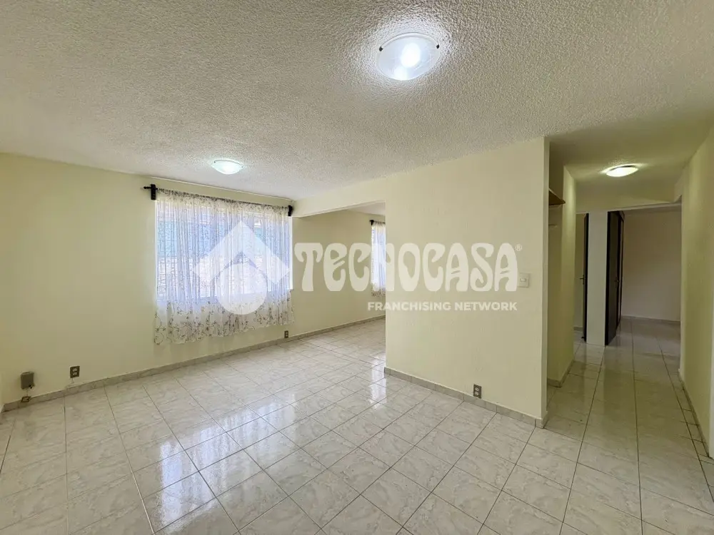 Departamento en Lomas de Plateros — foto 2