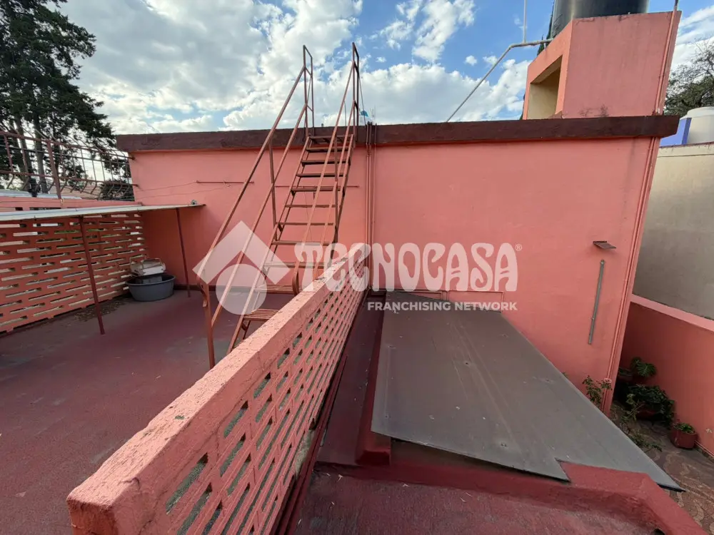 Casa en Espartaco — foto 12