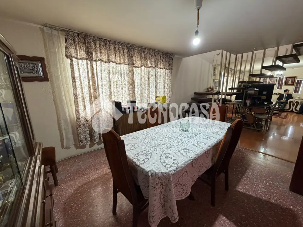 Casa en Espartaco — foto 3