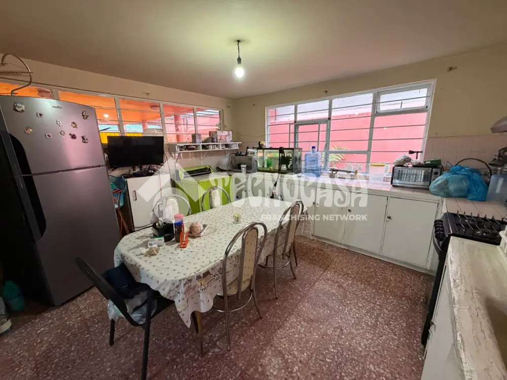 Casa en Espartaco — foto 5
