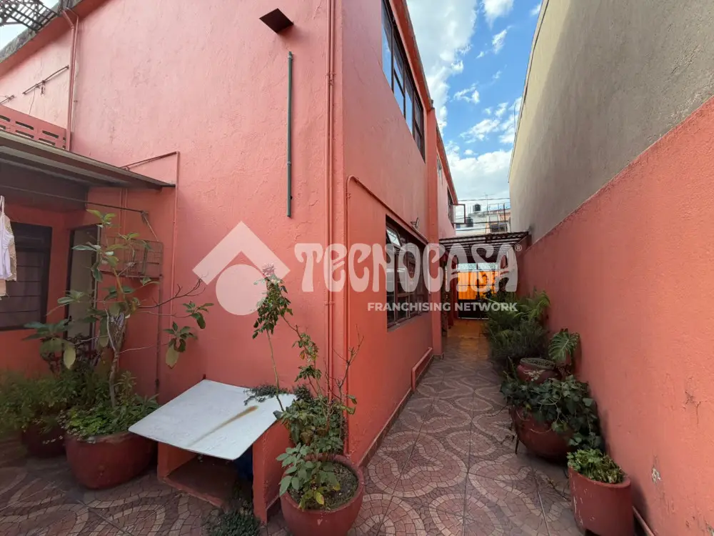 Casa en Espartaco — foto 7