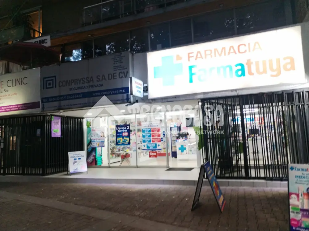 Local Comercial en del Valle Centro — foto 4