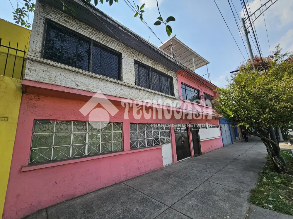 Departamento en Escuadron 201
