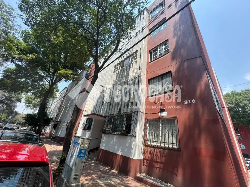 Departamento en Lazaro Tata