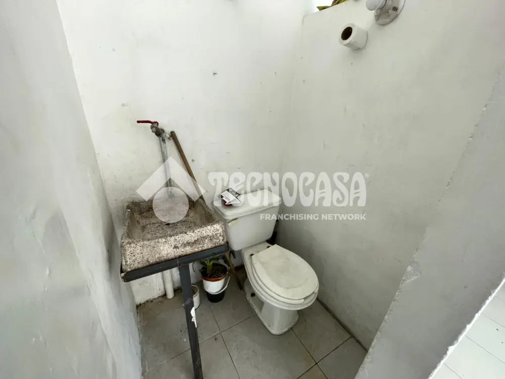 Local Comercial en Jardines de San Lorenzo Tezonco — foto 5