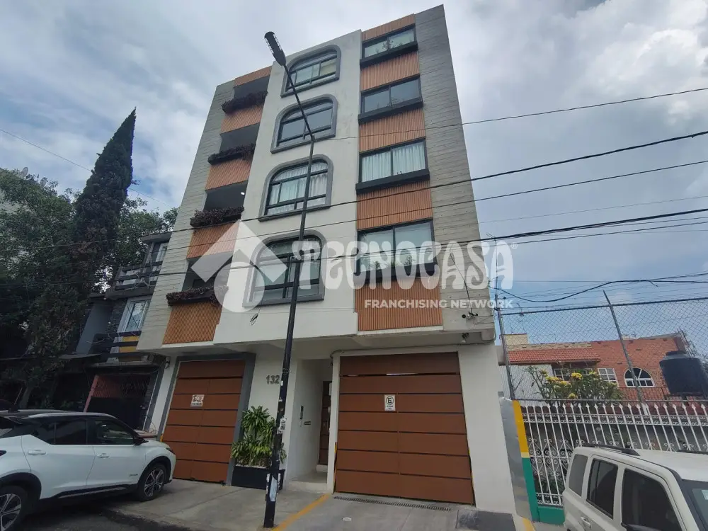 Departamento en Pedregal de Santa Ursula