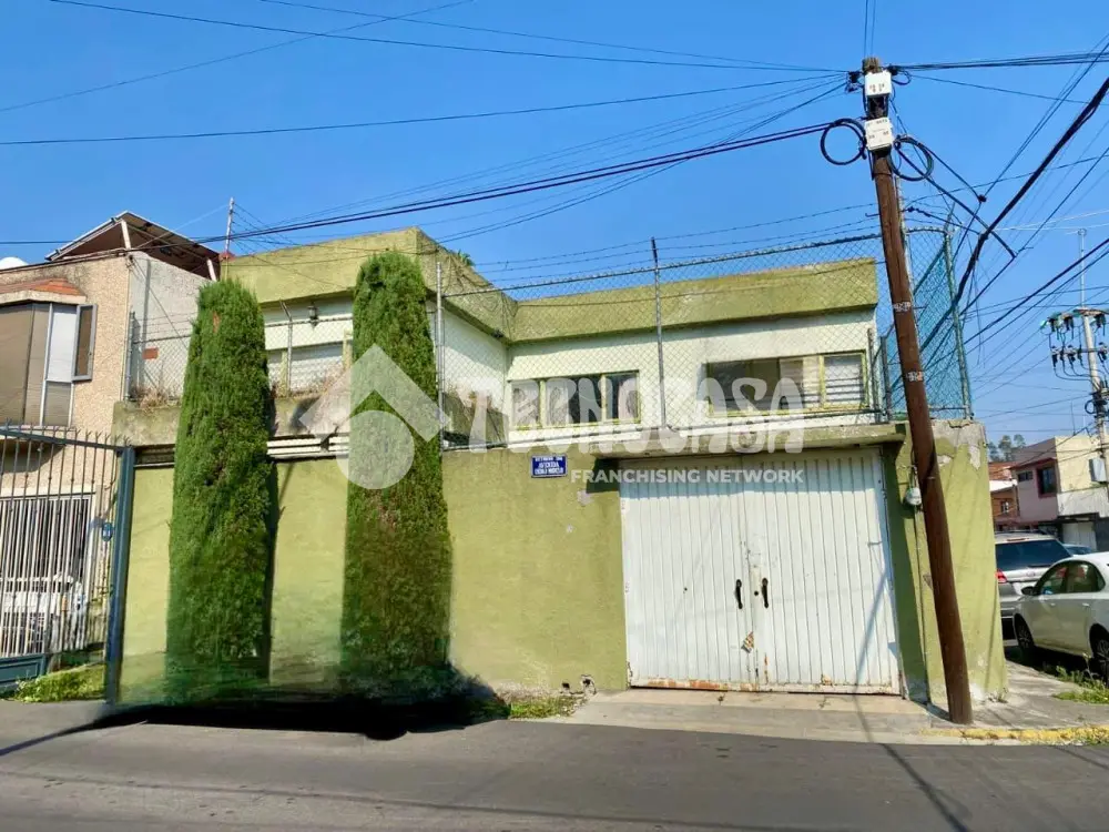 Casa en Unidad Modelo