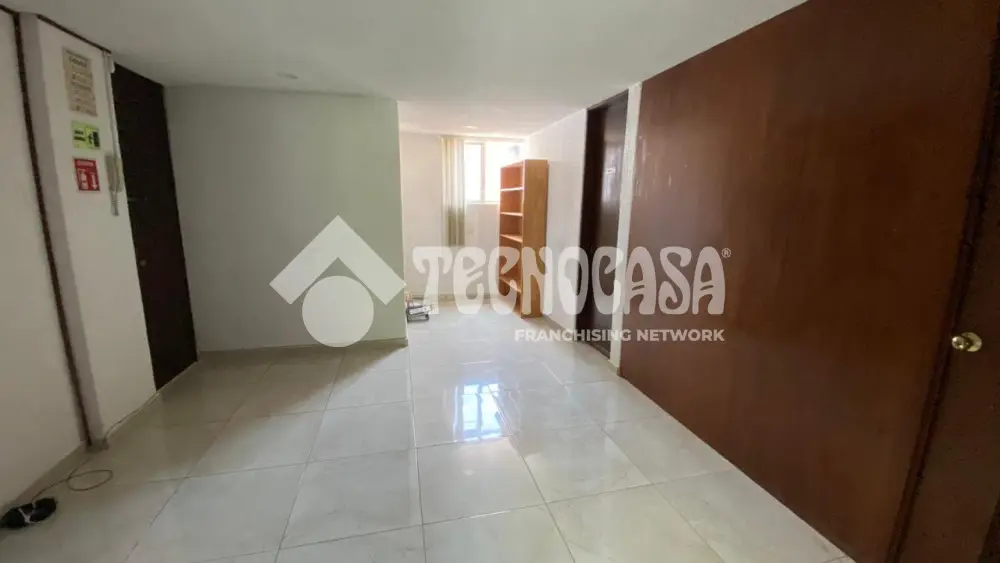 Oficina en Napoles — foto 2