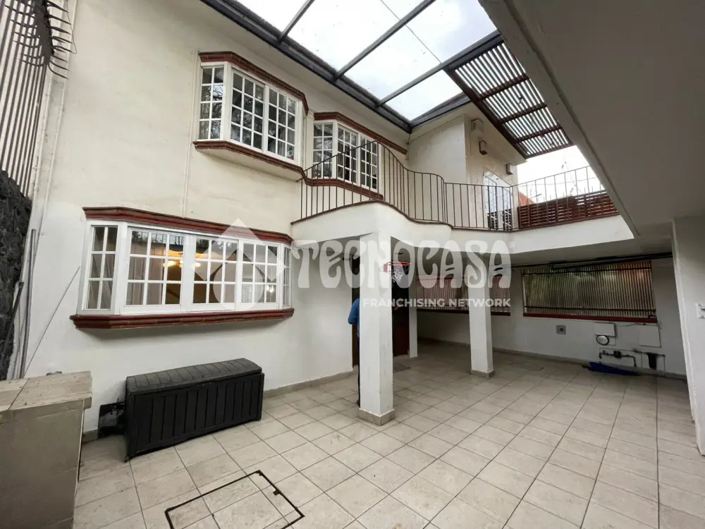 Casa en Unidad Modelo — foto 3