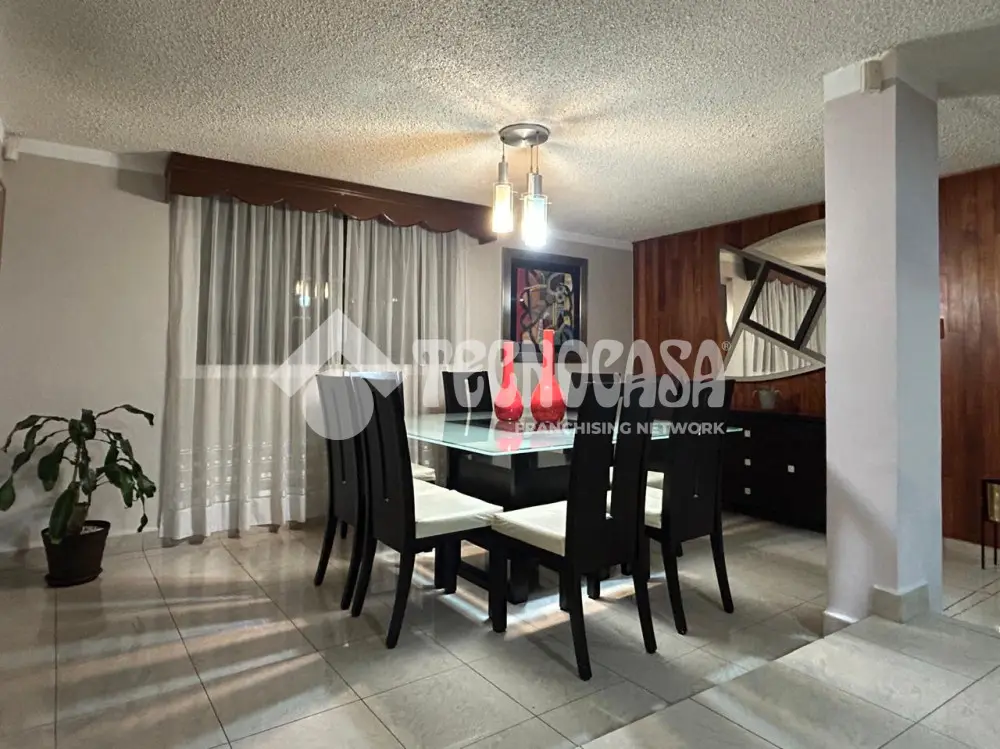 Casa en Unidad Modelo — foto 7