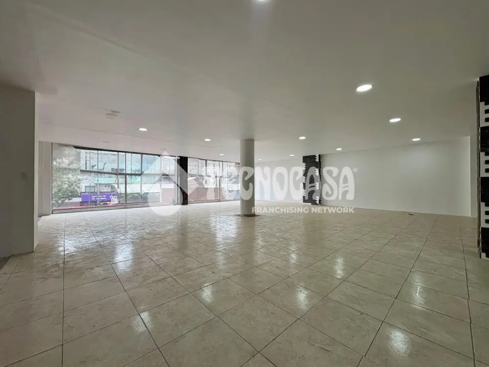 Local Comercial en Hipodromo