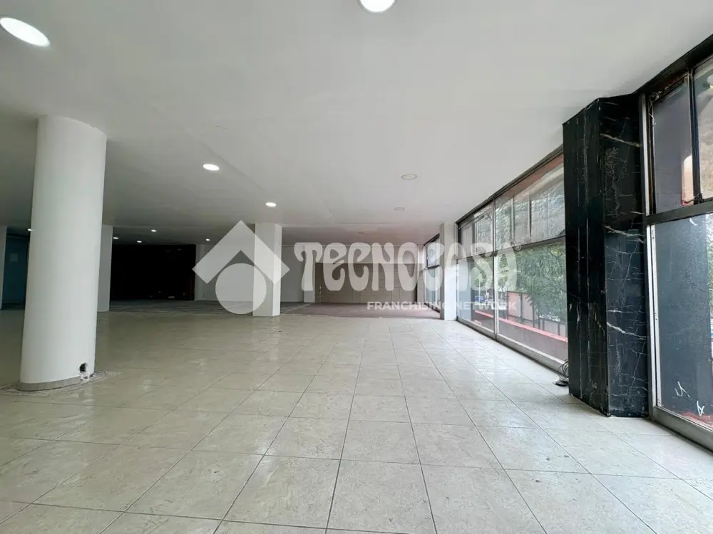 Local Comercial en Hipodromo — foto 9