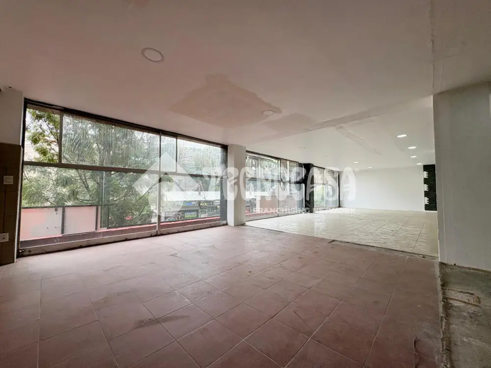 Local Comercial en Hipodromo — foto 10