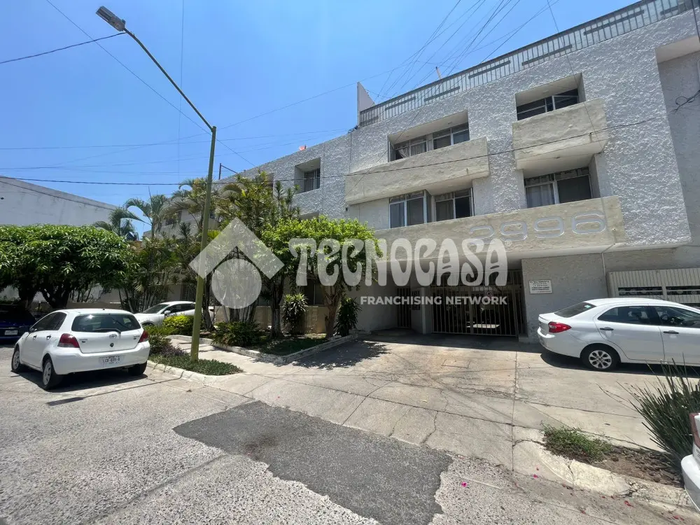 Departamento en Jardines del Bosque Centro
