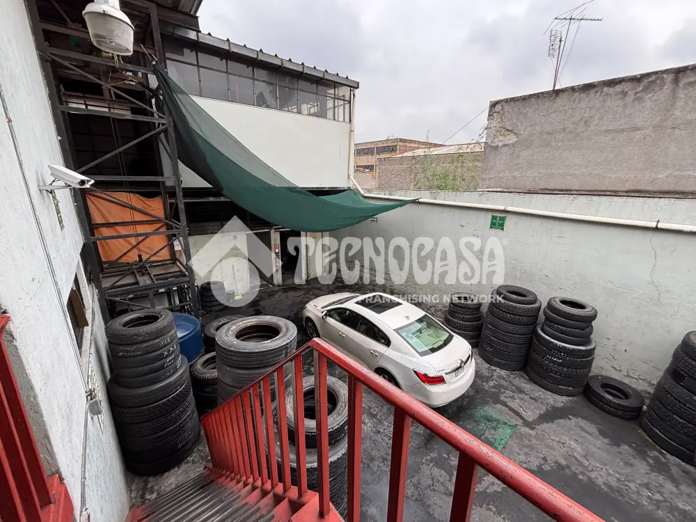 Bodega en Agricola Oriental — foto 3