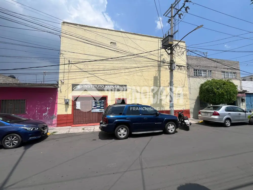 Edificio en Barrio Xaltocan