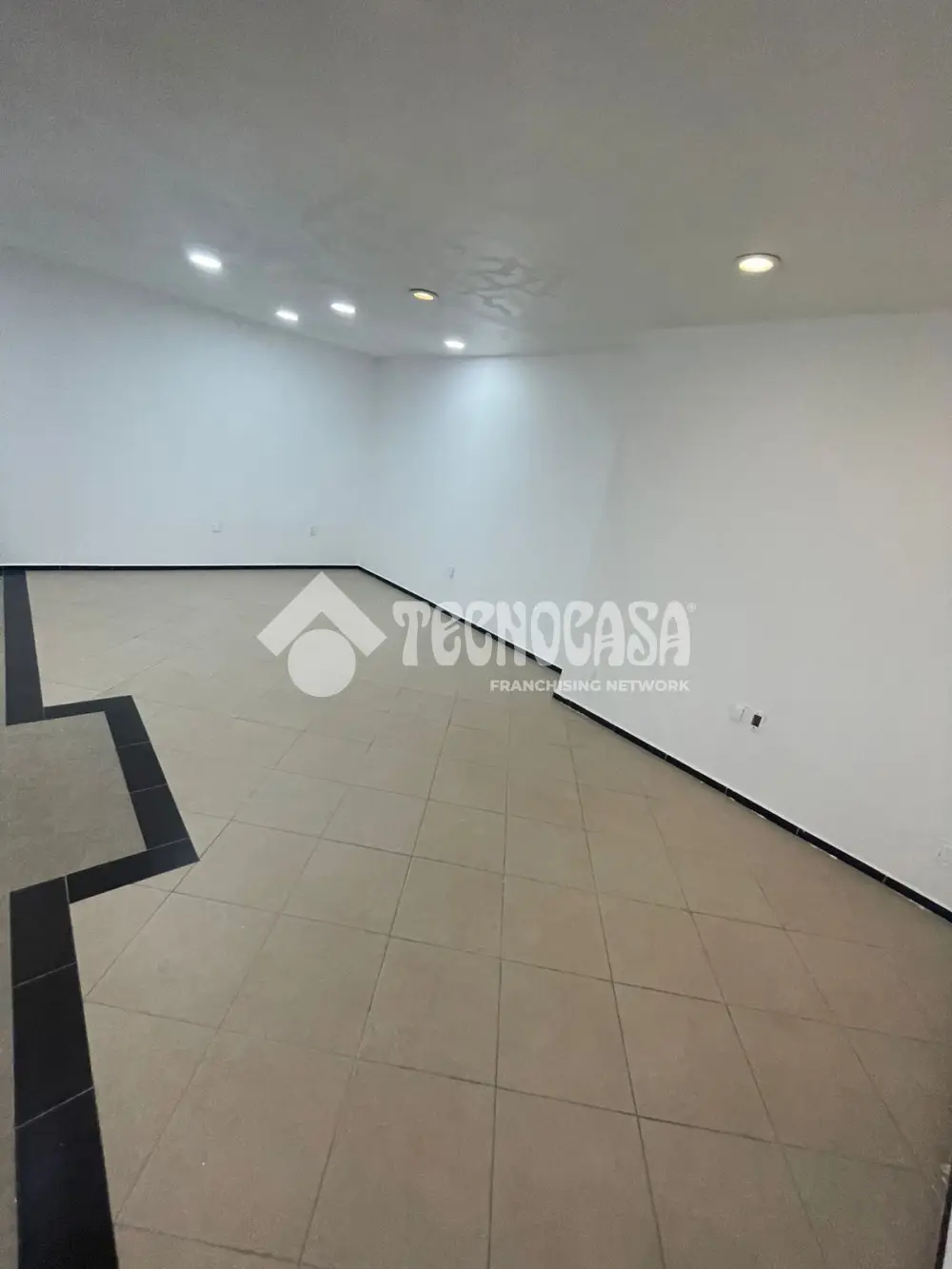 Oficina en del Valle Norte — foto 2