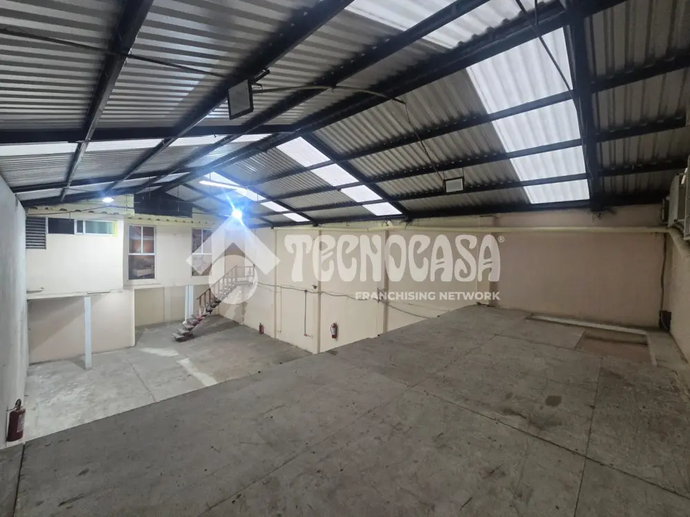Bodega en Ejercito de Agua Prieta — foto 6