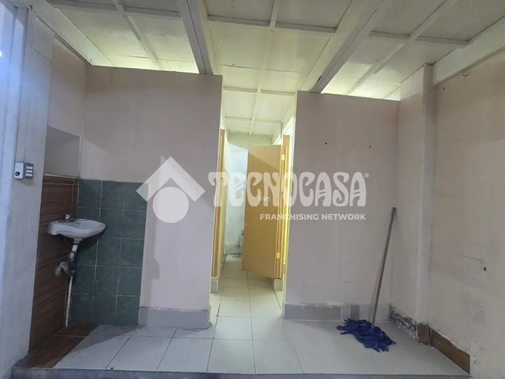 Bodega en Ejercito de Agua Prieta — foto 7