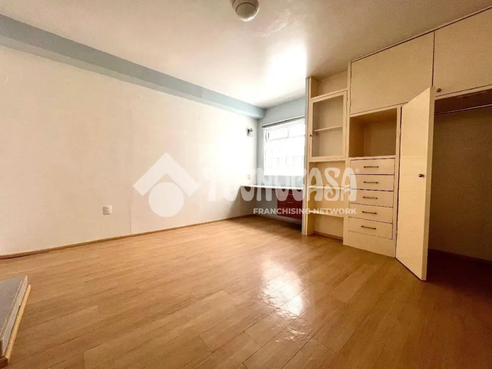 Casa en Barrio Santa Catarina — foto 6
