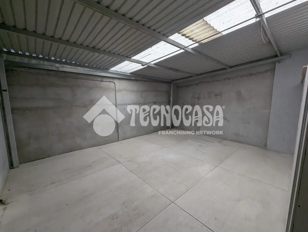 Bodega en Lomas Estrella — foto 4