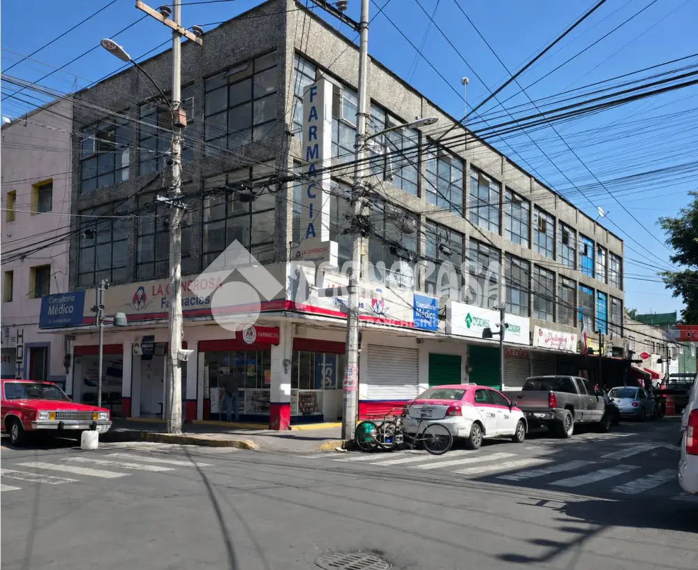 Edificio en Anahuac I Seccion