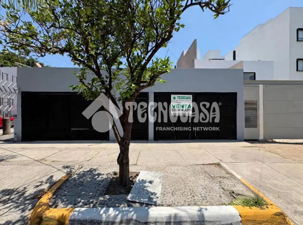 Casa en Chapalita Sur