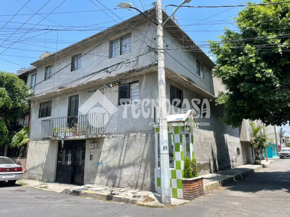 Casa en Jardines de San Lorenzo Tezonco