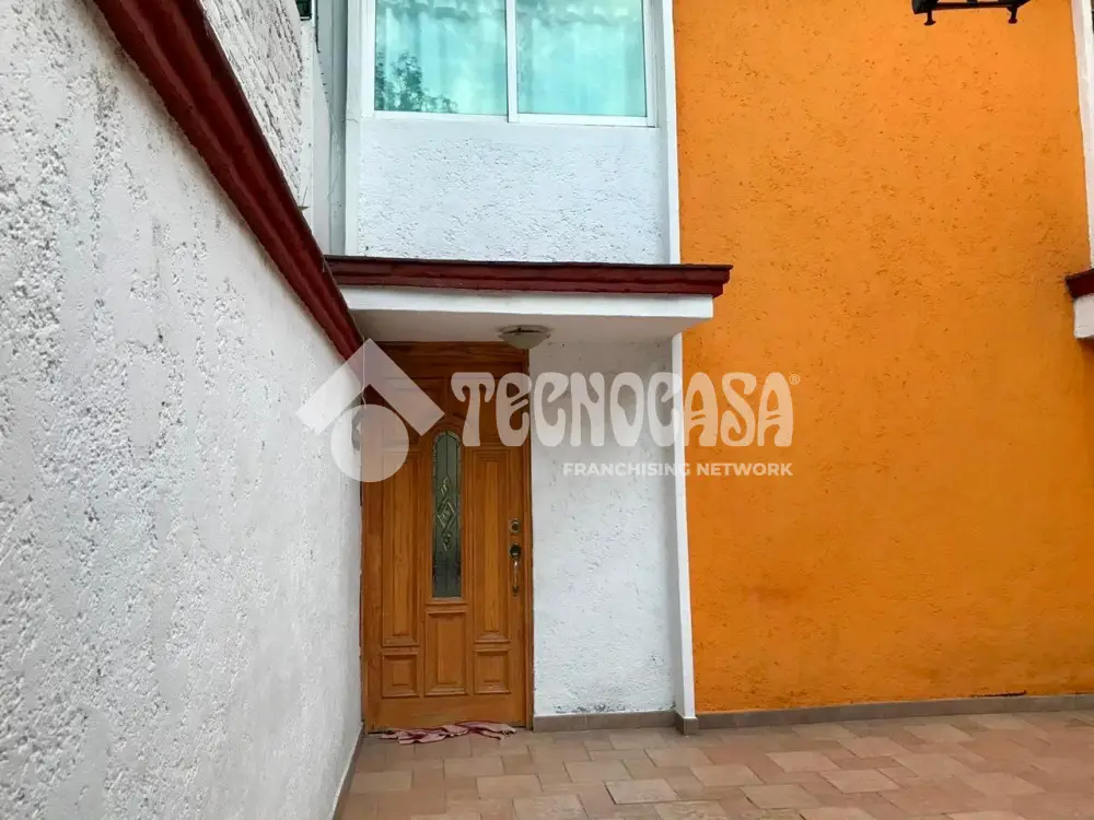 Casa en Unidad Modelo — foto 6