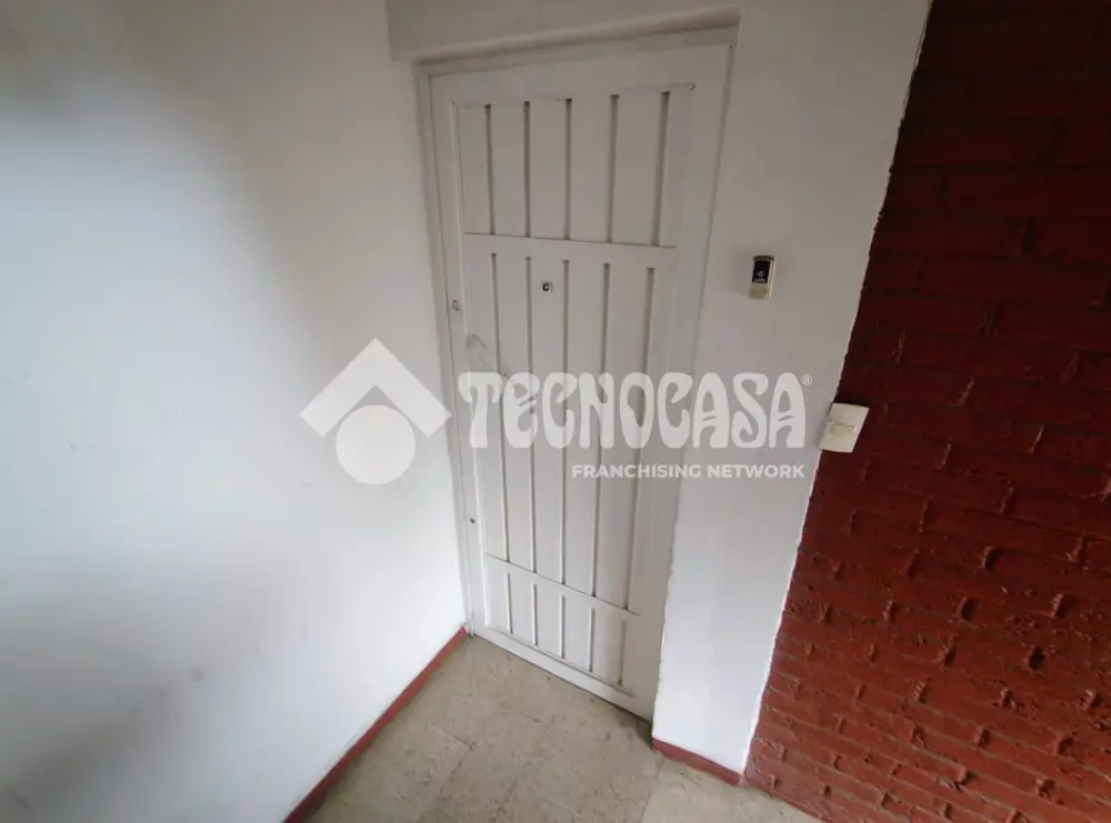 Departamento en Sector Popular — foto 2