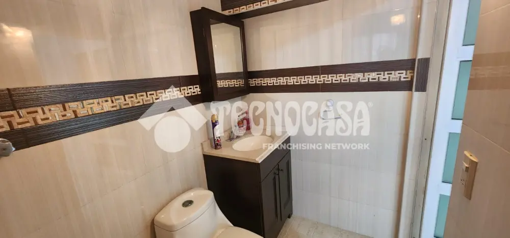 Local Comercial en Valentin Gomez Farias — foto 12
