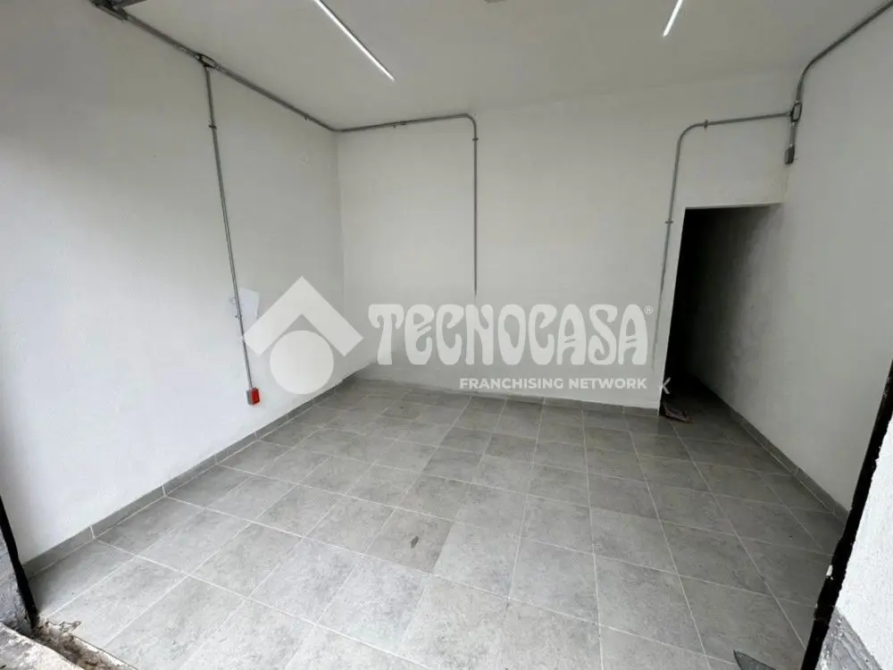 Local Comercial en Lorenzo Boturini — foto 4