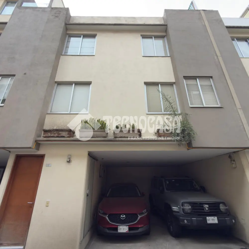 Casa en Condominio en Moderna
