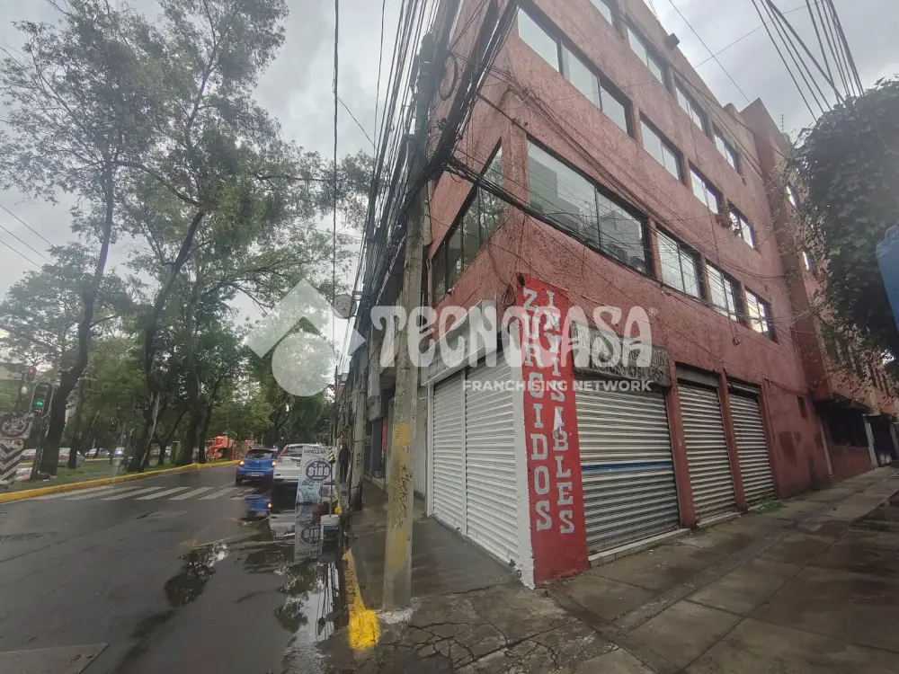 Local Comercial en Pueblo la Candelaria