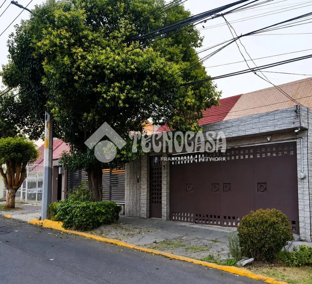 Casa en la Alteña I