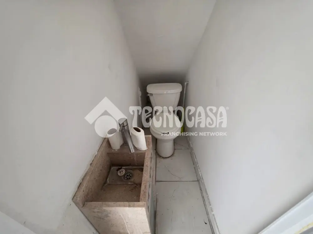 Local Comercial en Gabriel Ramos Millan — foto 5