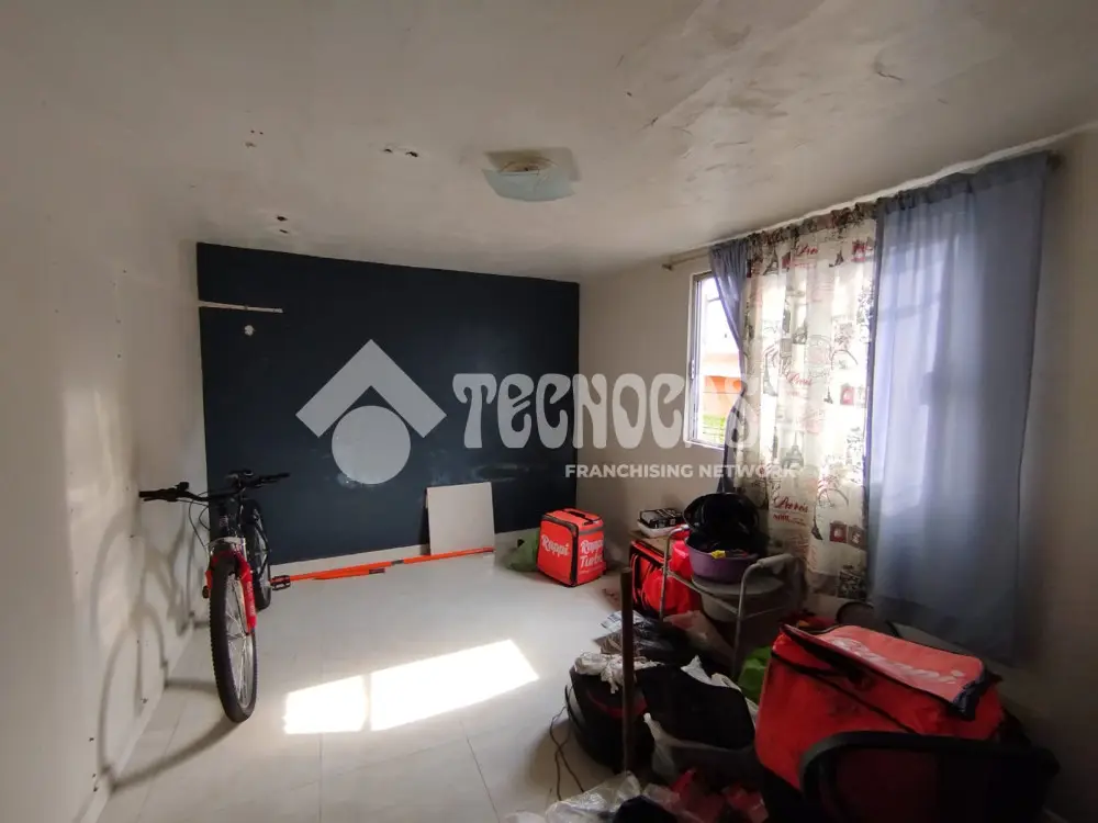 Casa en Escuadron 201 — foto 12