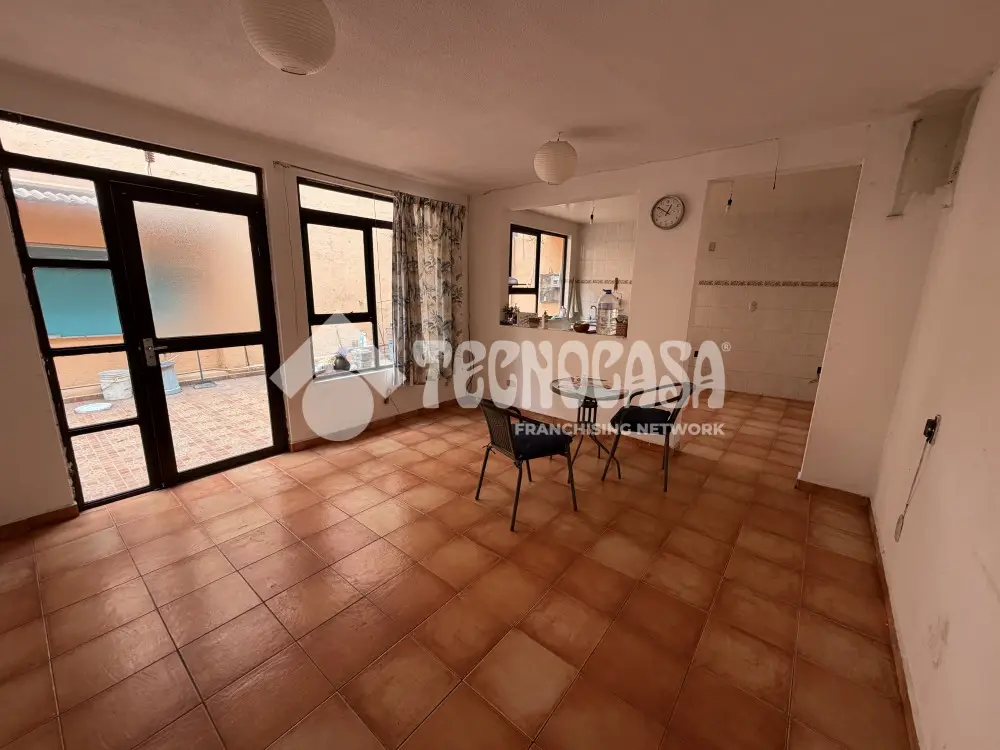Casa en Santa Apolonia — foto 3