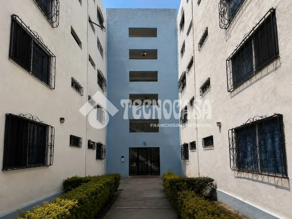 Departamento en Lomas Estrella